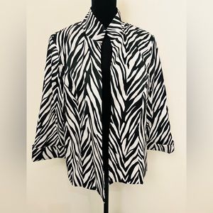 Zebra print buttonless blazer